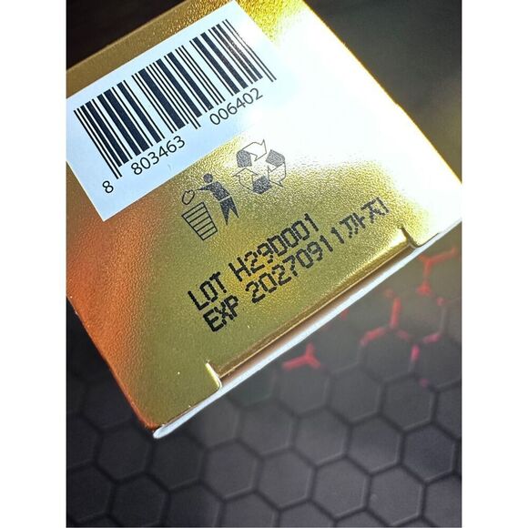 VT Cosmetics Vita-Light Reedle Shot 100, Serum with Vitamin C 50ml - Picture 5 of 6